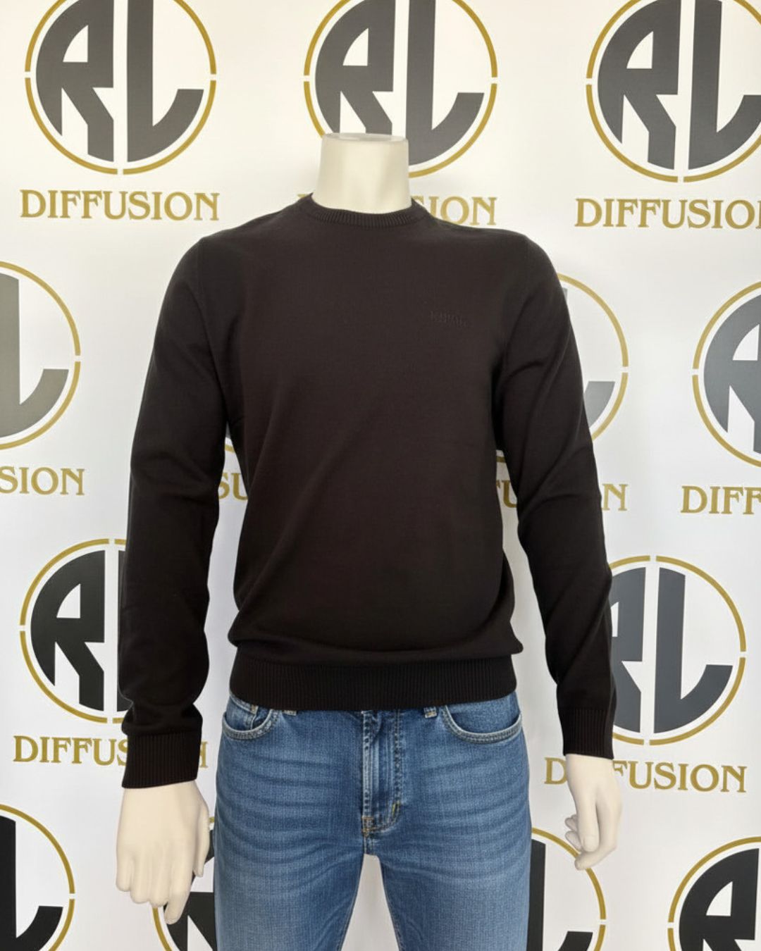 golfino nero | RL Diffusion
